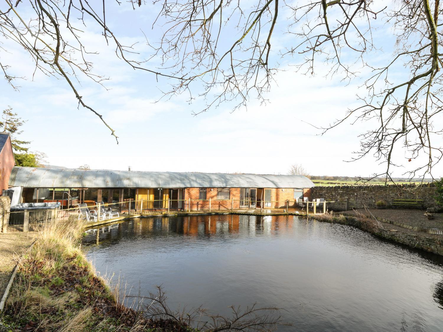 The Old Sheep Shed Villa Alberbury Bagian luar foto